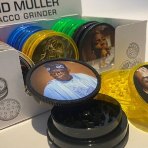 Artist & Other Characters Plastic 3 Layer Grinder